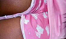 marido no bar, aproveitei pra foder a vizinha latina gostosa