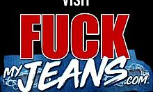 Fully clothed babe takes anal in jeans, so hot! 😈