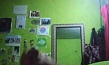 Watch this cute gay guy cumming hard! So adorable! 😍