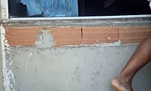 minha prima paty pega me batendo punheta e da buceta