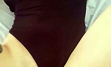 x4sun's perfect body ignites sexy game emotions