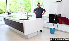 jaye summers sucking keiran lee's cock for quick cash