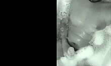 They're playing in the bathtub with cumshots!