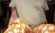 ترويج أقدام وسخة متعطرة - عندنا أكتر من مئة فيديو مجاني