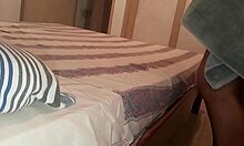 paty bumbum me mandou este vídeo oferecendo sua peludinha sera que eu como