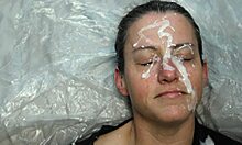 Katso tämä villi kotitekoinen väärennetty sperma bukkake kokoelma