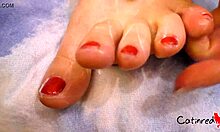 I Play with My Sexy Feet and Smear Them with Cream!