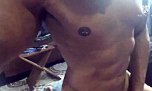 Jasmine Santanna Eats Friend's Girlfriend Pussy and Cums in Mouth