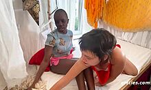 Amateurs get hot lesbian fingering and scissoring with Maria