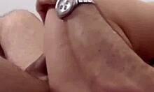 Horny italian girl gets fucked by a stranger, ready for his cum! 🍆