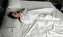 Teen Intensely Fingering Slit on Bed