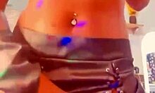 Joi In Portuguese: Put It In My Pussy Now!