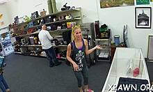 Shop Sex with Licking and Sucking 😈