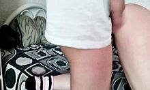 Mi Vecino Me Invita A Follar No Puedo Negarme Me Llena De Semen La Colita