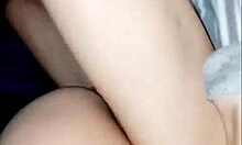 La hermanita de mi mejor amigo monta con una profesional y come semen 18 recién cumpliditos