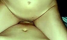 La hermanita de mi mejor amigo monta con una profesional y come semen 18 recién cumpliditos