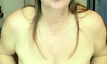 Mariaold Shakes Her Big Boobs 😍