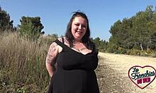 เจด แม่บ้านยุโรปผมน้ำตาล โดนเย็ดสองรูและโชว์หน้าอกใหญ่