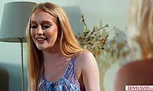 lesbian babe plays with stepsis