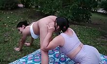 La Hermosa Candy Rouse Folla Y Lame El Coño De Vayolet Fox!