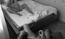 Мой муж работал в ночную смену, не знал, что я изменила с его другом