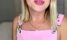 Sugarnadya helps client fuck Tantaly doll