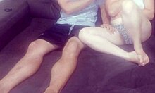 meio-irm�o conta as pintas da meia-irm� ela sente tes�o e rola uma masturba��o simultaneamente at� eles transarem