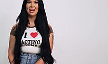 Holly Day Shows How Women Orgasm