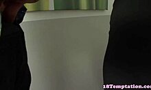 Эй, сводная сестра, хочешь, чтобы тебе оттрахали сиськи и кончили на эти большие буфера?