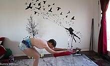 Girlfriend's femdom yoga lesson reveals shaved pussy and big ass fetish