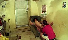 Le Limpia El Culo a La Gorda y Le Hace Buena Comida de Ano Hasta Correrse