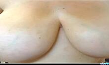 i'm a curvy milf with big tits n ass