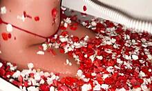 Sex in the bathroom with hookah and pissing