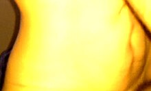 La culona dice, estoy montando la verga con mi gran culo