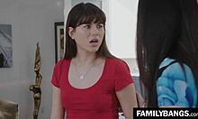 Sexy Milf Educating Spoiled Stepdaughter Shyla Jennings With Muff Diving!