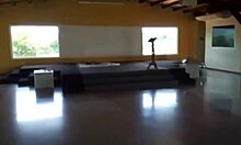 Que gran polla de mi amigo en sexo anal publico