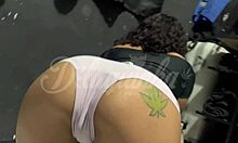 Minha Empregada Safadinha Ficou Querendo Putaria Na Hora Do Servi�o In Sensual Massage Sex