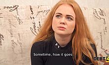 Debt4k доставя жестоко чукане за къдрава руска сервитьорка.