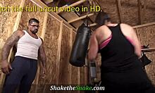 shake the snake for hardcore anal and squirting 😈