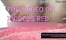 This hot teen babe fucks her ass on webcam