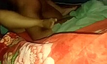 mi madrastra me da su rico coño