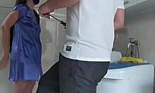 Técnico fixes washer but ends up banging hot client 😜