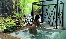 morena louca de tesao na hidromassagem