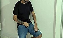 Old man dominates stepdaughter without panties intensely