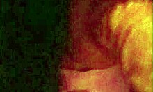 wife plays with 22cm dildo