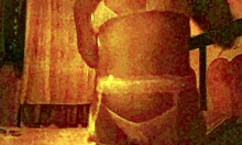 wife plays with 22cm dildo