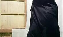 i'm an amazing dirty porn woman who loves dancing naked to indian music