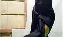 i'm an amazing dirty porn woman who loves dancing naked to indian music