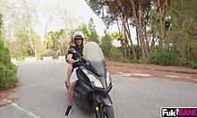 kourtney love big ass in public bang with facial and deepthroat