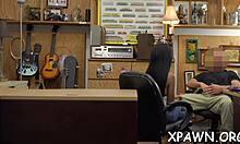 Sex in shop with big rod 😏